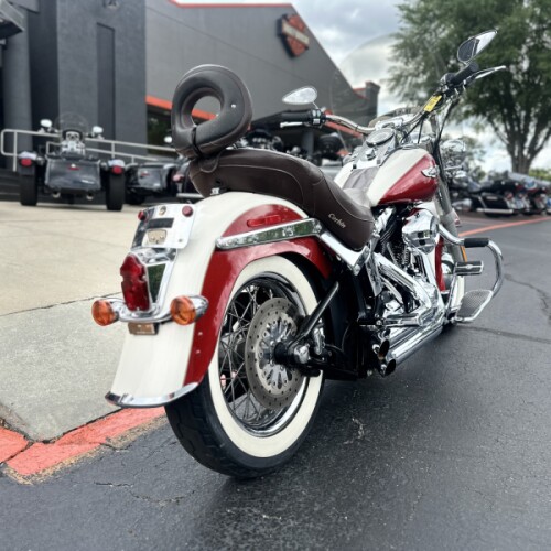  2013 Softail® Deluxe thumb 2