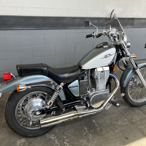  2013 Suzuki Boulevard S40 thumb 0