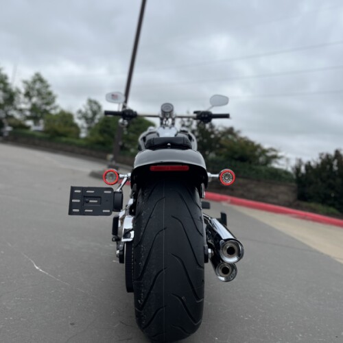 2026 Harley-Davidson® FXBR Breakout® Vivid Black thumb 1