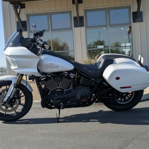 2026 Harley-Davidson® Low Rider® ST White Onyx Pearl thumb 3