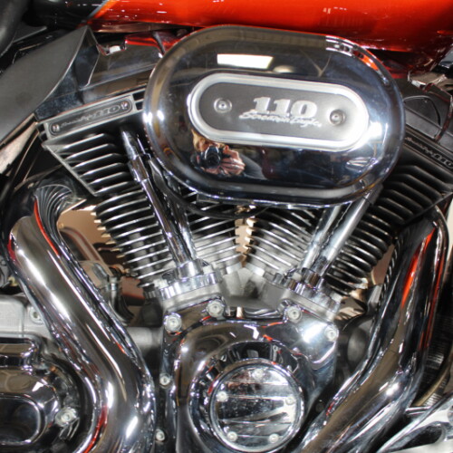 2013 CVO™ Ultra Classic® Electra Glide® FLHTCUSE8  thumb 0