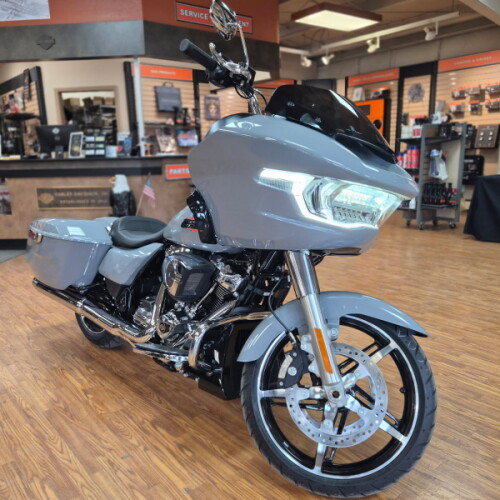 2026 Harley-Davidson® Road Glide® thumb 1