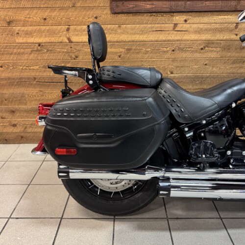 2020 Harley-Davidson® Heritage Classic 114 Billiard Red/Vivid Black FLHCS thumb 0