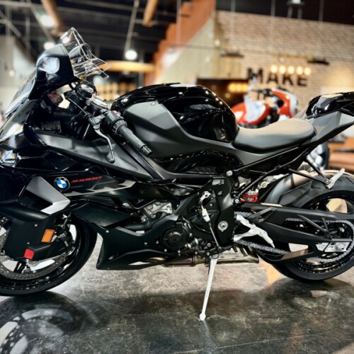2026 BMW Motorrad S 1000 RR Blackstorm Metallic thumb 2