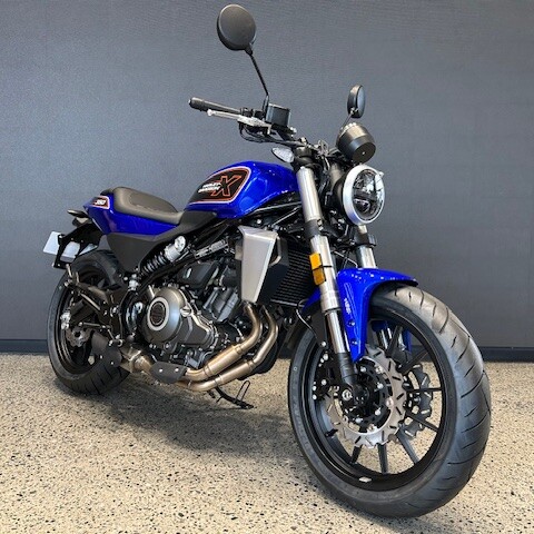 2025 Harley-Davidson® Harley-Davidson X™ 350 Cosmic Blue thumb 3