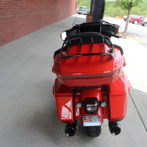 2026 Harley-Davidson® CVO Street Glide Limited Citrus Heat CVO Tri-Tone thumb 1