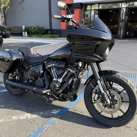 2025 Harley-Davidson® Low Rider® ST thumb 3