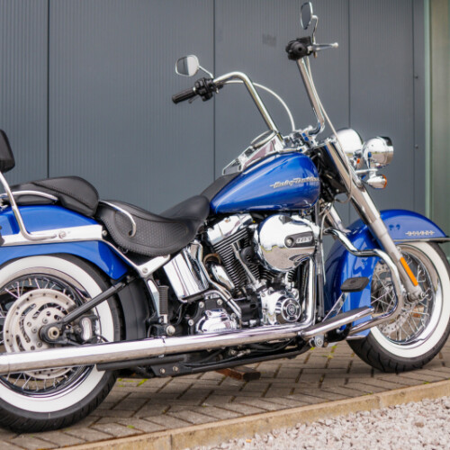 2017 Harley-Davidson FLSTN Softail Deluxe thumb 2