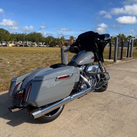 FLHX 2026 Street Glide® thumb 3
