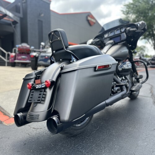 FLHXS 2020 Street Glide® Special thumb 2