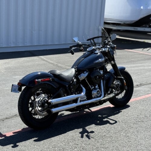 FLSL 2019 Softail Slim® thumb 3