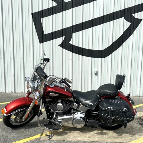 2013 Harley-Davidson® Heritage Softail® Classic Two-Tone Candy Orange/Beer Bottle thumb 2