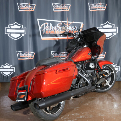 FLTRX 2025 Road Glide™ thumb 3