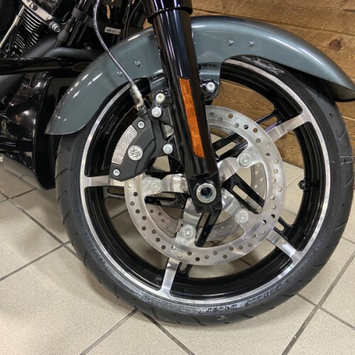 2025 Harley-Davidson® Street Glide® Iron Horse Metallic FLHX thumb 1