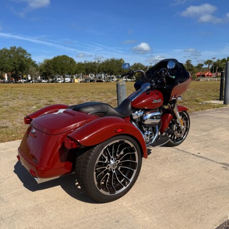 FLTRT 2024 Road Glide 3 thumb 3