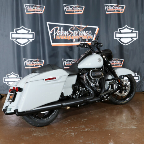 FLHRXS 2025 Road King™ Special thumb 3