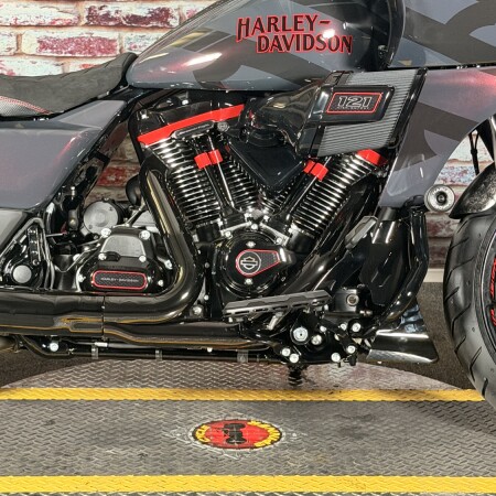 FLTRXSTSE 2026 CVO Road Glide ST thumb 2