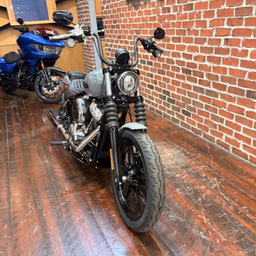 FXBB 2026 Street Bob® thumb 1