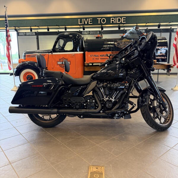2023 Harley-Davidson Street Glide ST FLHXST