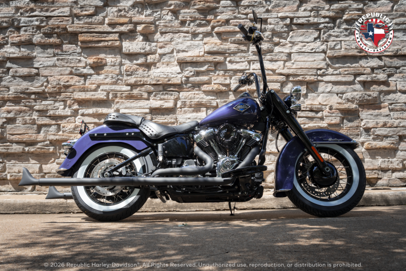 2026 Harley-Davidson® Heritage Classic® FLHC