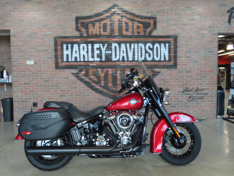 2026 Harley-Davidson® Heritage Classic FLHC