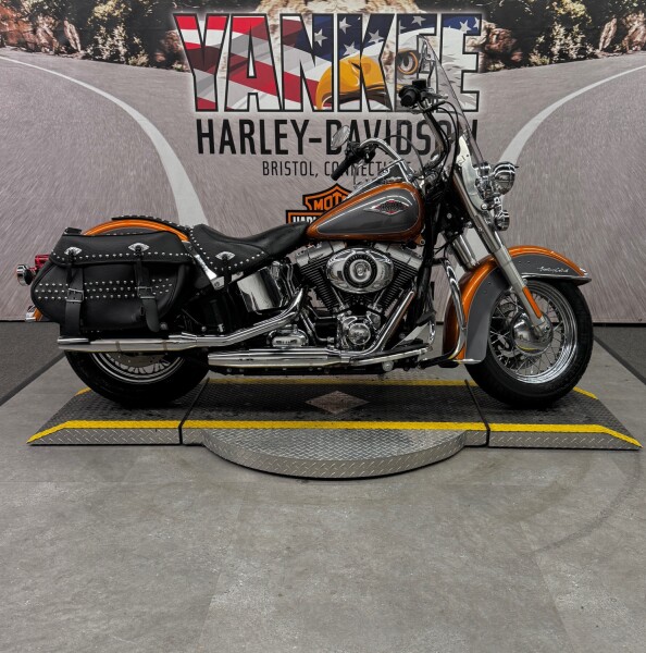 2015 FLSTC Heritage Softail® Classic