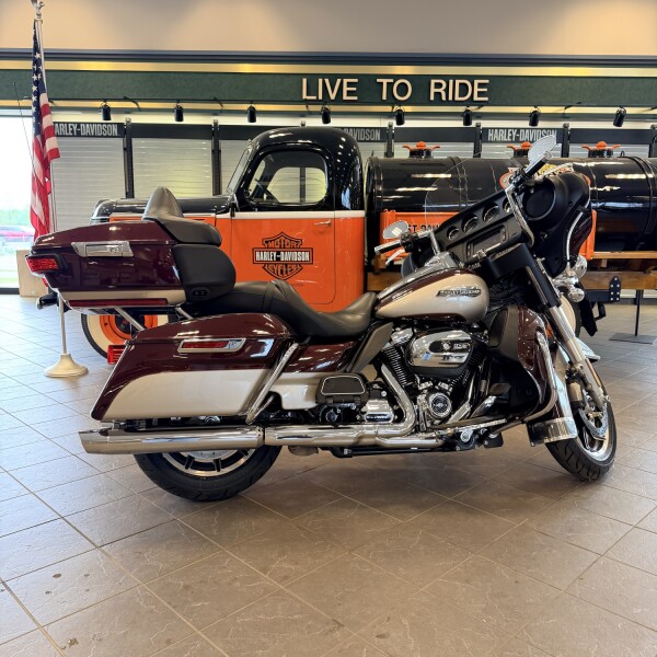 2018 Harley-Davidson Electra Glide Ultra Classic FLHTCU