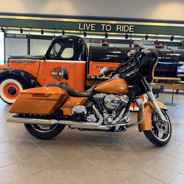 2014 Harley-Davidson Street Glide Special FLHXS