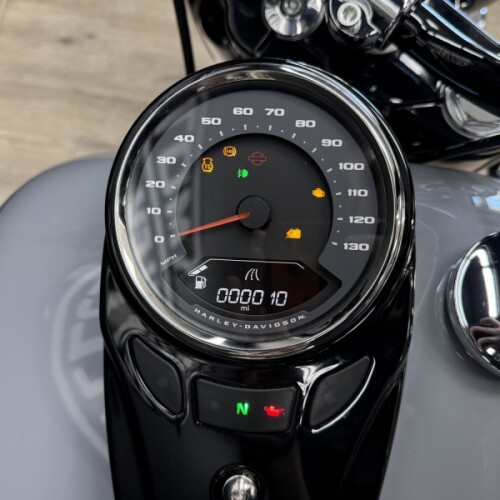 2026 Harley-Davidson Heritage Classic thumb 1