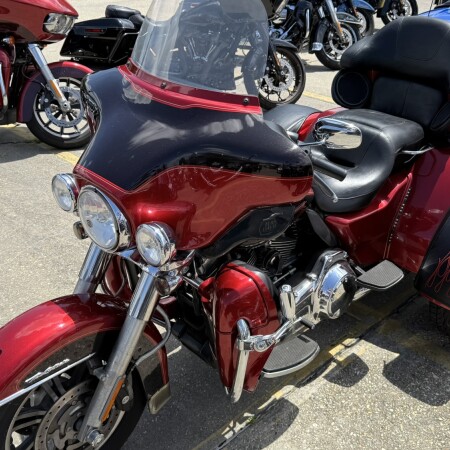 2012 Harley-Davidson® Tri Glide® Ultra Classic thumb 3