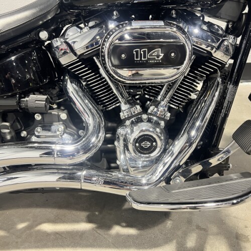 2022 Harley-Davidson® Fat Boy® 114 Vivid Black FLFBS thumb 1