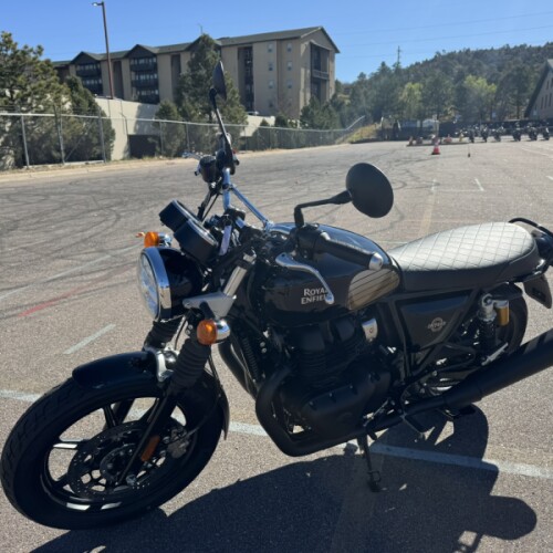 2025 Royal Enfield INT650 thumb 1