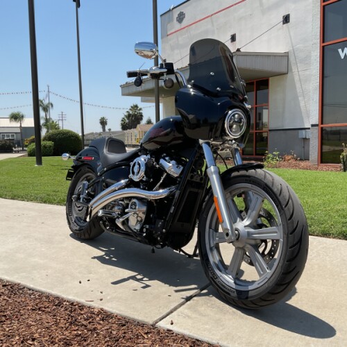 FXST 2023 Softail® Standard thumb 2