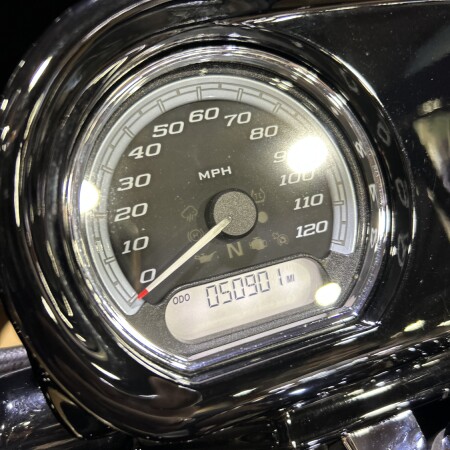 FLTRK 2021 Road Glide® Limited thumb 2