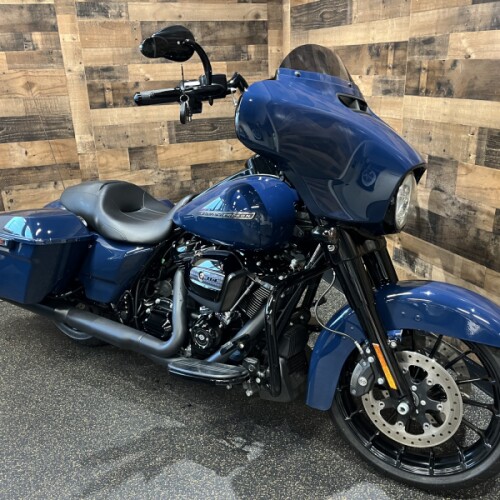 2019 Harley-Davidson® Street Glide® Special Billiard Blue  FLHXS thumb 3