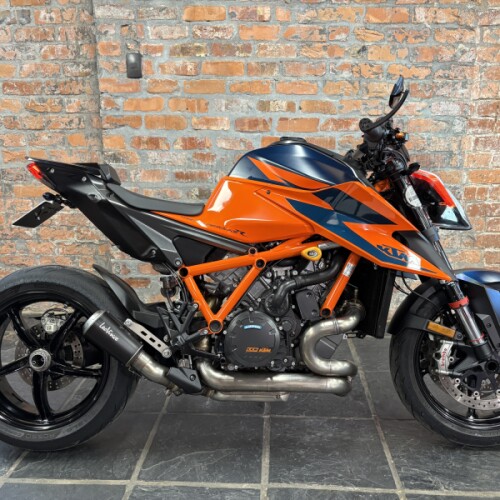 2020 KTM 1290 Super Duke R  thumb 3