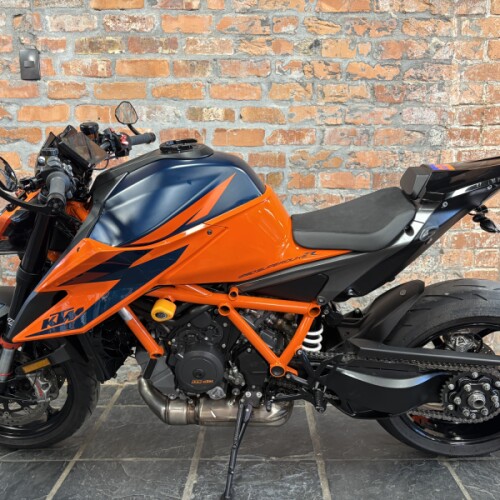 2020 KTM 1290 Super Duke R  thumb 0