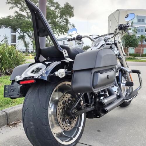 Harley-Davidson® Fat Boy® 114 2022 thumb 1
