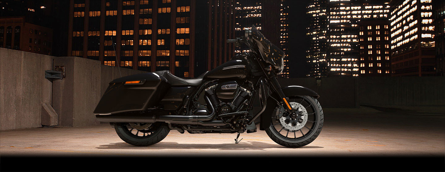 FLHXS 2018 Street Glide® Special