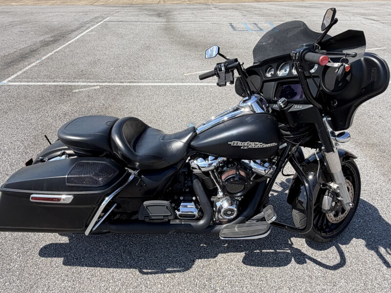 2020 Harley-Davidson® Street Glide® FLHX
