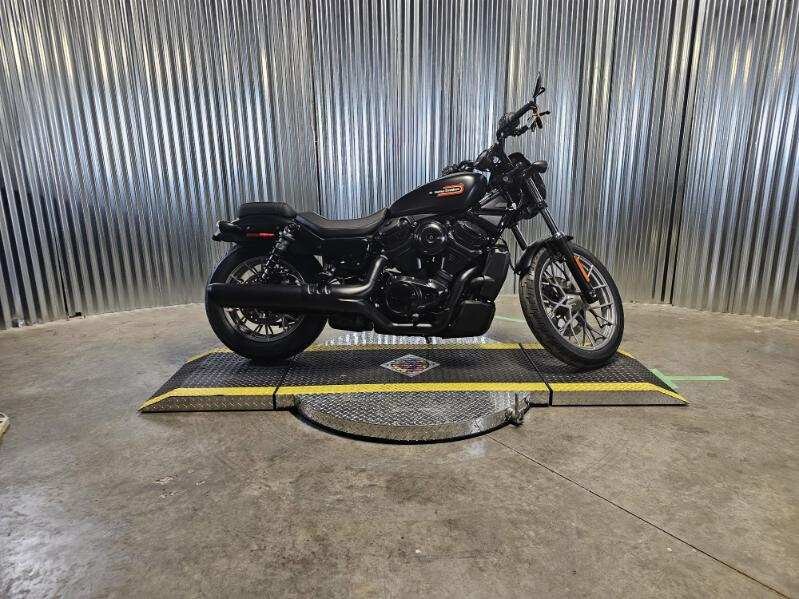 2026 Harley-Davidson® Nightster® Special Black Denim Black Trim