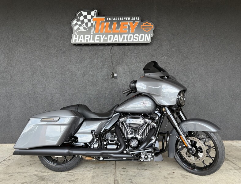 FLHXS 2021 Street Glide® Special