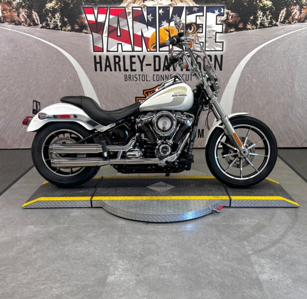 2018 FXLR Low Rider®