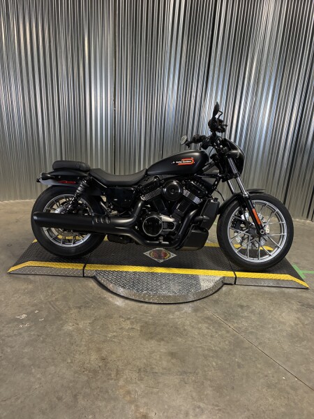 2026 Harley-Davidson® Nightster® Special Black Denim Black Trim