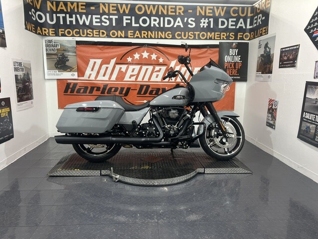 2025 Harley-Davidson® Road Glide™ | Pre-Owned Touring Motorcycle