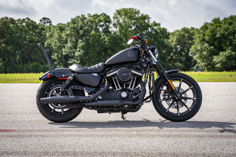 2022 Harley-Davidson® Iron 883™ XL 883N