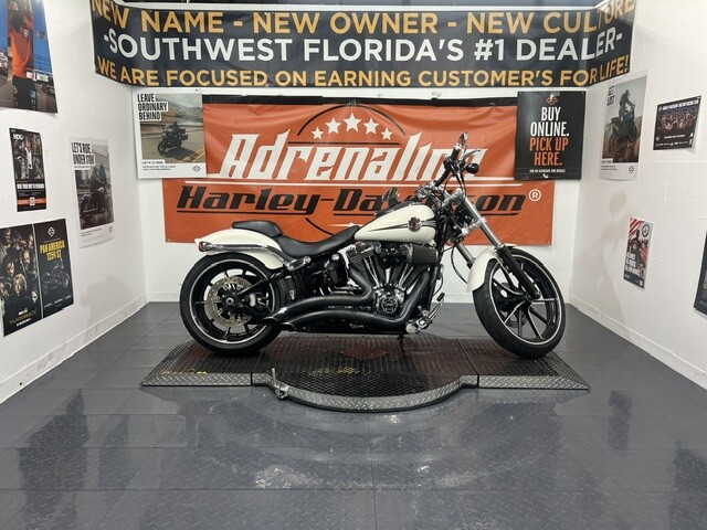 2014 Harley-Davidson® Breakout® | Pre-Owned Cruiser Motorcycle