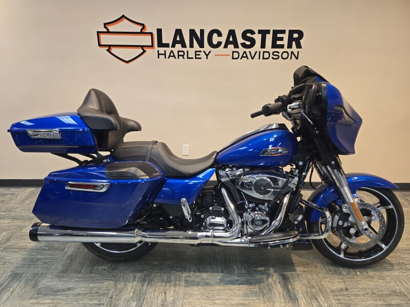 2024 Harley-Davidson® Street Glide® Blue Burst FLHX
