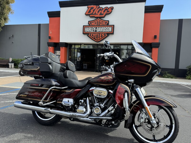 2023 Harley-Davidson® CVO™ Road Glide® LTD Anniversary
