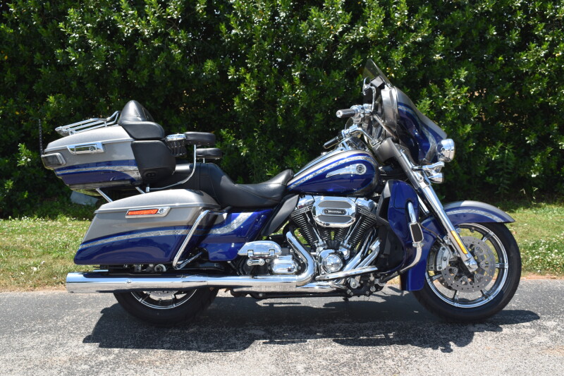 FLHTKSE 2016 CVO™ Limited